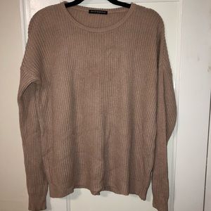 Brandy Melville mauve sweater